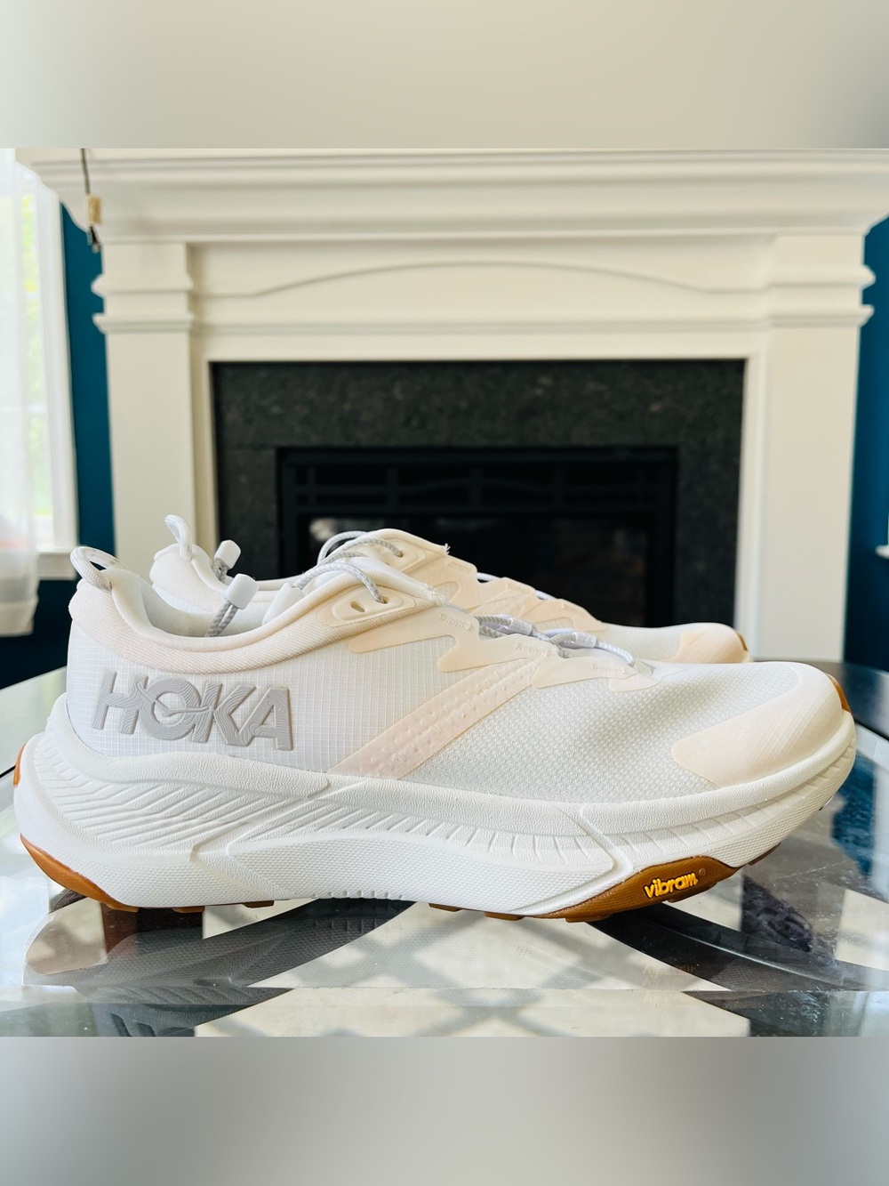 Sz 7.5 Hoka One One Women's Transport 1123154/WWH White